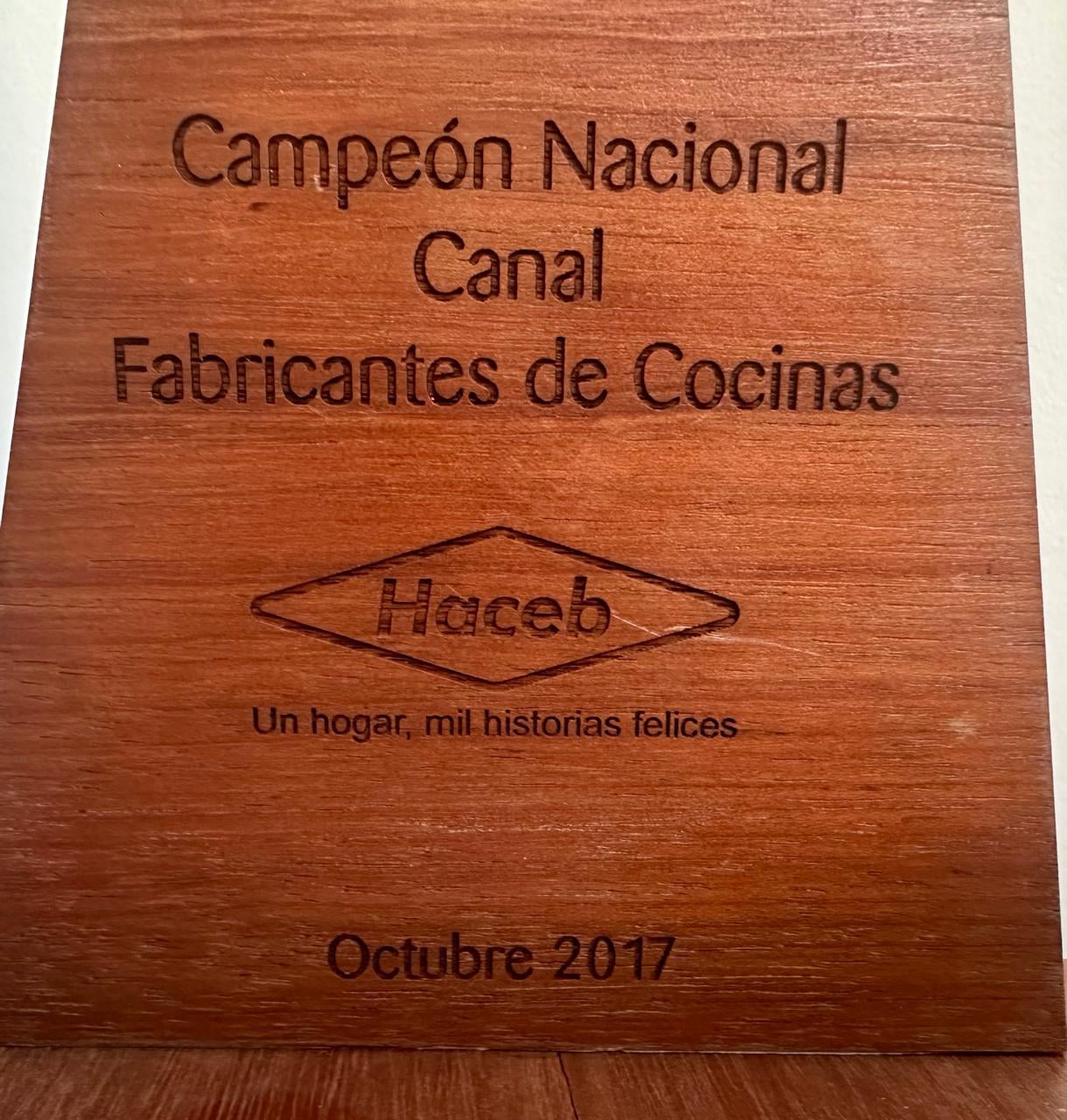 Campeón Nacional Canal Fabricantes de Cocinas Haceb Un Hogar, Mil Historias felices Octubre 2017